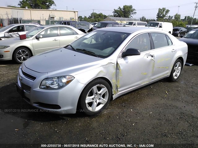 1G1ZB5E13BF335083 - 2011 CHEVROLET MALIBU LS Gümüş foto 2