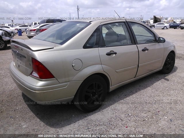 1FAFP3435YW154181 - 2000 FORD FOCUS SE/SE SPORT TAN photo 4