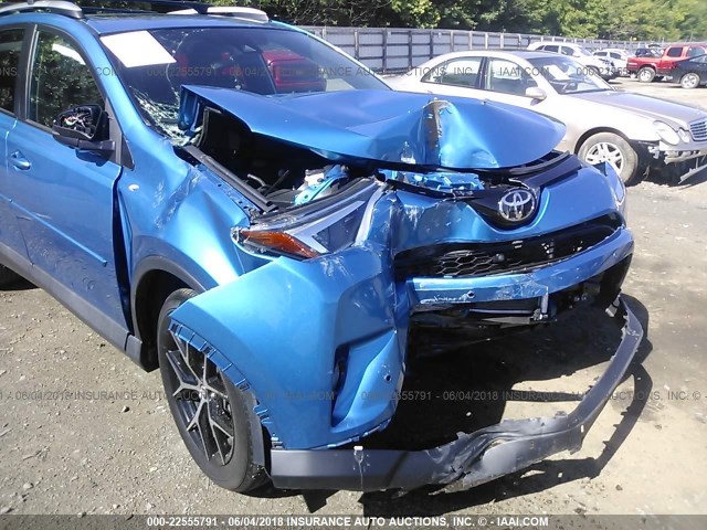 2T3JFREV4GW437159 - 2016 TOYOTA RAV4 SE BLUE photo 6