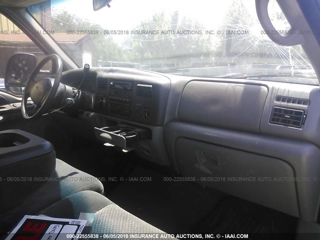 1FTNX21FX2EA40138 - 2002 FORD F250 SUPER DUTY Gümüş foto 5