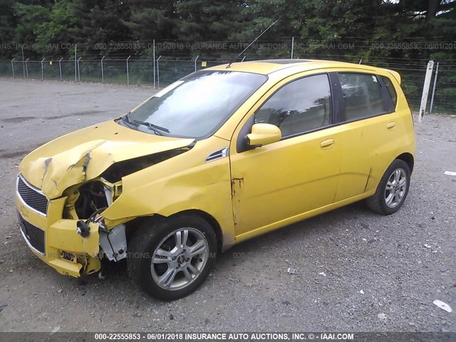 KL1TG6DE6BB116853 - 2011 CHEVROLET AVEO LT YELLOW photo 2