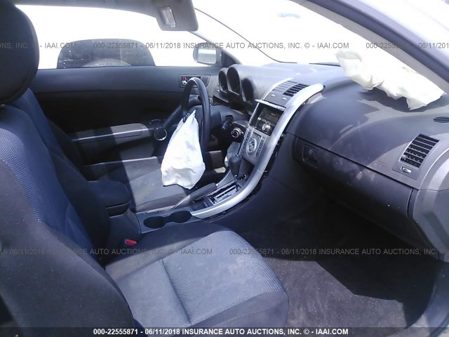 JTKDE177350010663 - 2005 TOYOTA SCION TC 白色 照片 5