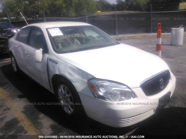 1G4HD57286U173242 - 2006 BUICK LUCERNE CXL WHITE photo 1