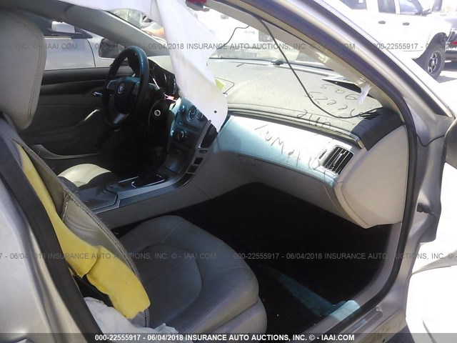 1G6DL5EV1A0119819 - 2010 CADILLAC CTS PERFORMANCE COLLECTION Серебристый фото 5