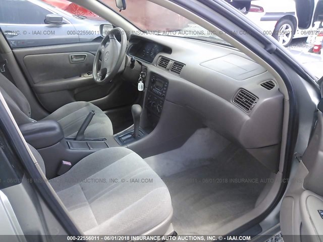 4T1BG22K9YU652310 - 2000 TOYOTA CAMRY CE/LE/XLE GOLD photo 5