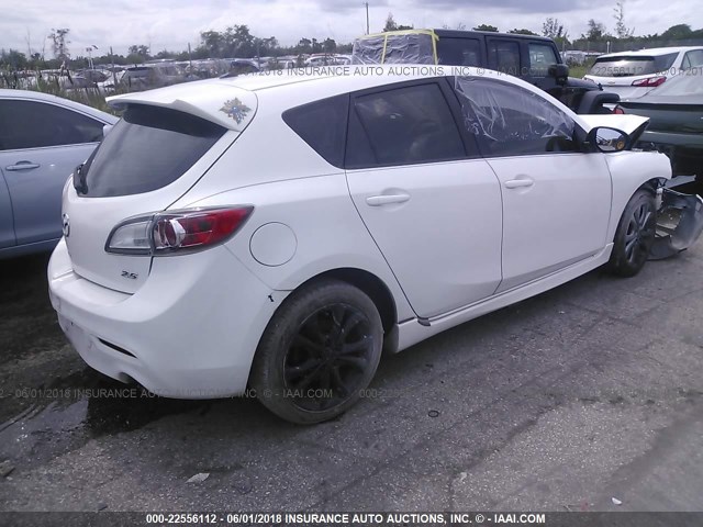 JM1BL1K58B1372830 - 2011 MAZDA 3 S WHITE photo 4