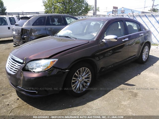 1C3CCBCG0DN747037 - 2013 CHRYSLER 200 LIMITED BROWN photo 2