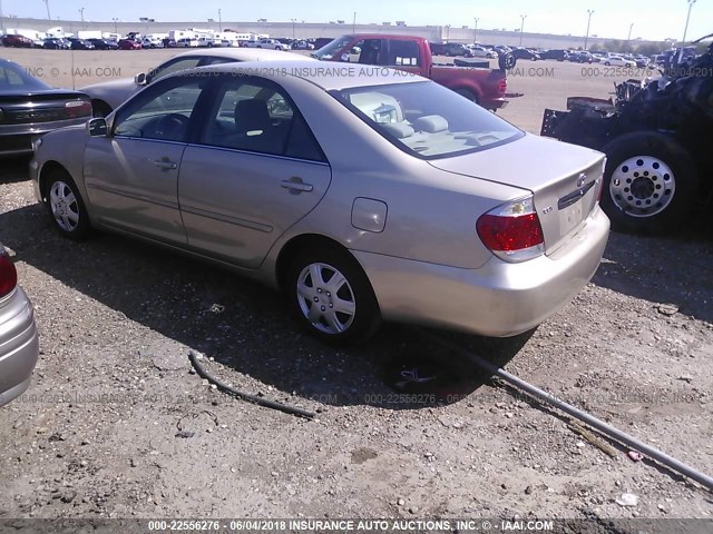 4T1BE30K86U105962 - 2006 TOYOTA CAMRY LE/XLE/SE ოქროსფერი ფოტო 3