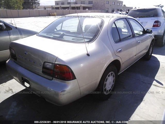 JN1CA21DXST051016 - 1995 NISSAN MAXIMA GLE/GXE/SE GOLD photo 4