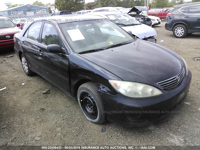 4T1BE32KX5U385797 - 2005 TOYOTA CAMRY LE/XLE/SE Qara foto 1