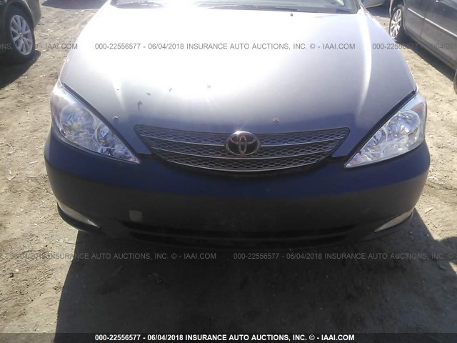 JTDBF30K230089133 - 2003 TOYOTA CAMRY LE/XLE Grau Foto 6