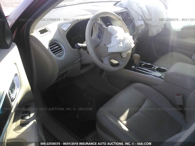 5N1AR2MN5EC648639 - 2014 NISSAN PATHFINDER S/SV/SL/PLATINUM 栗色 照片 5