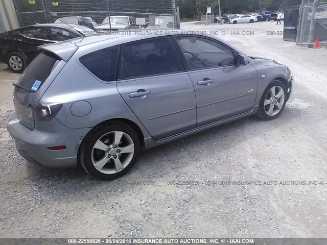 JM1BK143951227282 - 2005 MAZDA 3 HATCHBACK GRAY photo 4