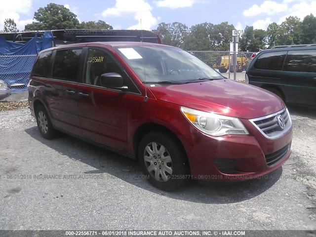 2V8HW441X9R559395 - 2009 VOLKSWAGEN ROUTAN S წითელი ფოტო 1