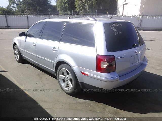 WVWWH63B34E014809 - 2004 VOLKSWAGEN PASSAT GLX 银色 照片 3