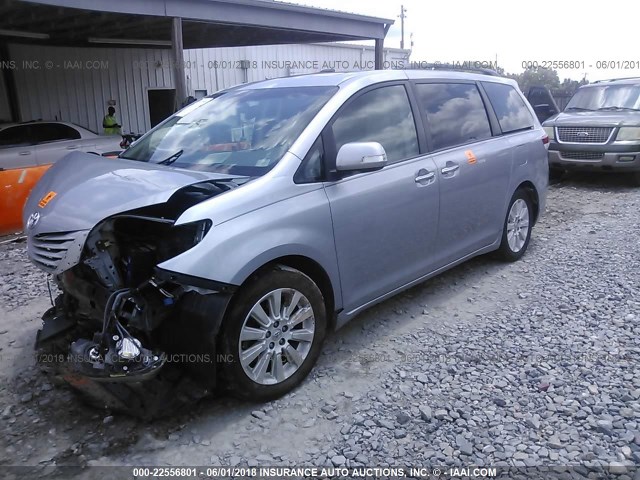 5TDYK3DC6DS288581 - 2013 TOYOTA SIENNA XLE/LIMITED BLUE photo 2