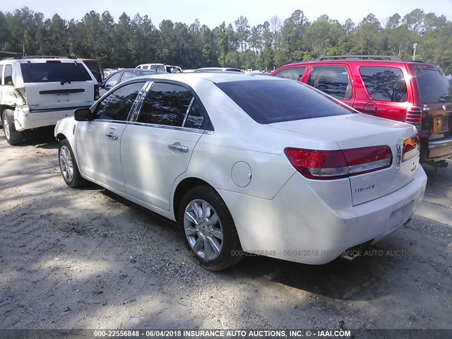 3LNHL2GC6AR615235 - 2010 LINCOLN MKZ WHITE photo 3