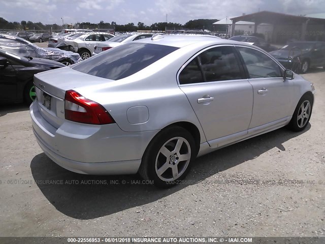 YV1AS982981078754 - 2008 VOLVO S80 3.2 SILVER photo 4