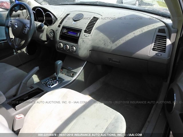 1N4AL11D85C216208 - 2005 NISSAN ALTIMA S/SL Champagne photo 5