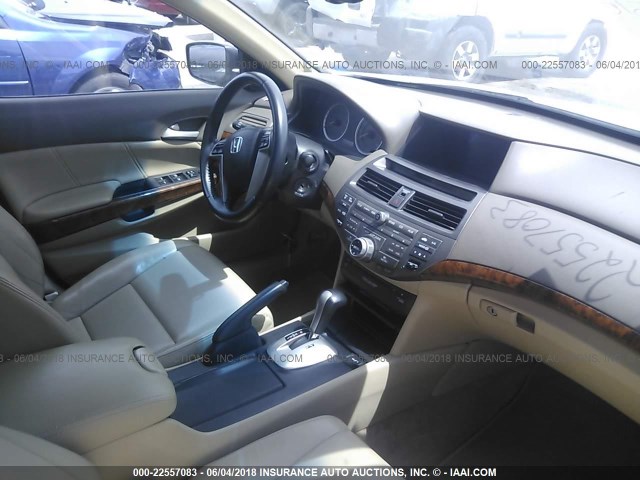 1HGCP3F80AA026358 - 2010 HONDA ACCORD EXL WHITE photo 5