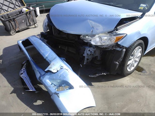 4T4BF1FK0CR225331 - 2012 TOYOTA CAMRY SE/LE/XLE ლურჯი ფოტო 6