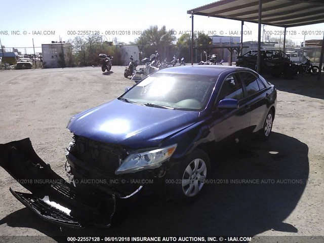 4T1BF3EK0BU733692 - 2011 TOYOTA CAMRY SE/LE/XLE BLUE photo 2