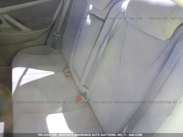 4T1BF3EK0BU733692 - 2011 TOYOTA CAMRY SE/LE/XLE BLUE photo 8