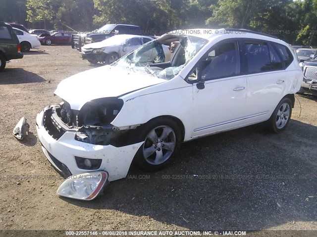 KNAFG526377115713 - 2007 KIA RONDO LX/EX WHITE photo 2