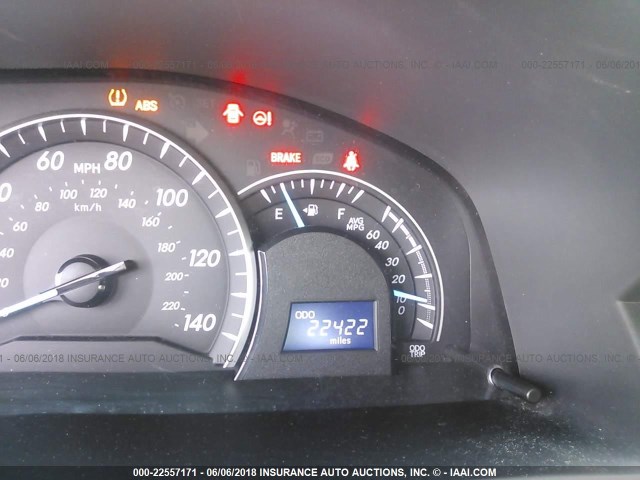 4T4BF1FK7FR458076 - 2015 TOYOTA CAMRY LE/XLE/SE/XSE თეთრი ფოტო 7