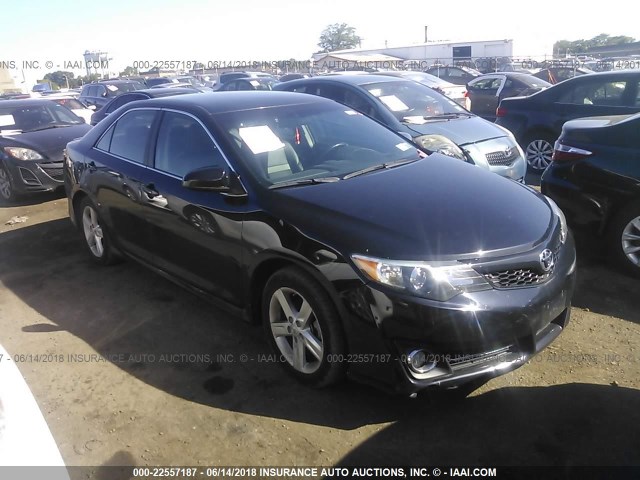 4T1BF1FK1EU419783 - 2014 TOYOTA CAMRY L/SE/LE/XLE 黑色 照片 1