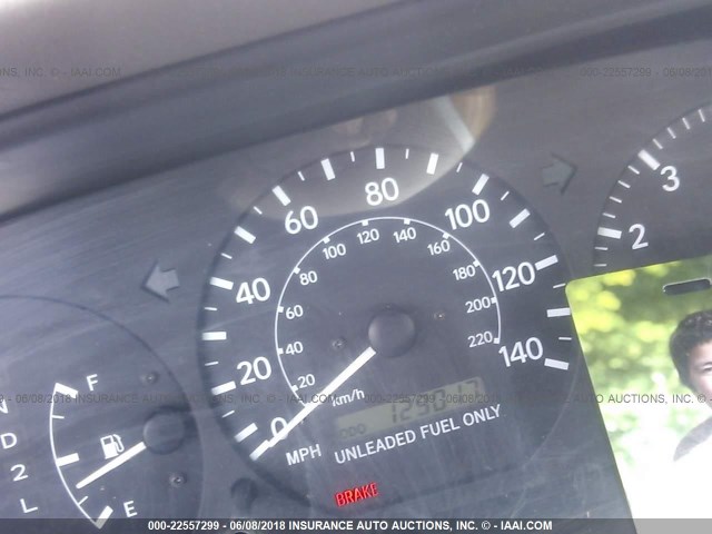 4T1BG22K4WU201539 - 1998 TOYOTA CAMRY CE/LE/XLE 香槟色 照片 7