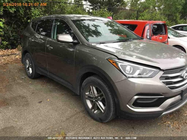 5NMZT3LBXHH026193 - 2017 HYUNDAI SANTA FE SPORT  GRAY photo 16