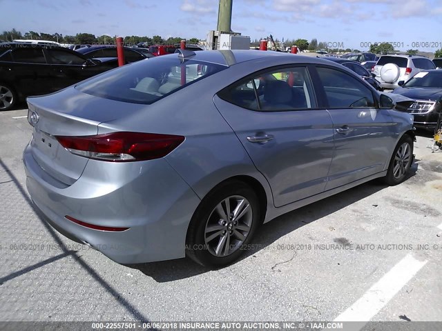 5NPD84LF0HH175168 - 2017 HYUNDAI ELANTRA SE/VALUE/LIMITED SILVER photo 4