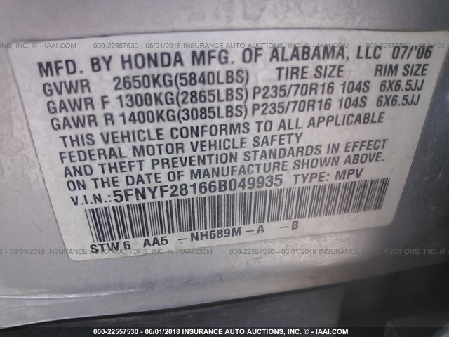 5FNYF28166B049935 - 2006 HONDA PILOT LX SILVER photo 9