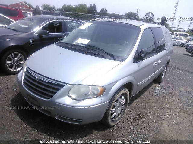 2A8GP54LX6R840970 - 2006 CHRYSLER TOWN & COUNTRY TOURING SILVER photo 2