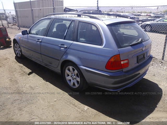 WBAAX13444PJ00715 - 2004 BMW 325 IT SULEV Light Blue photo 3