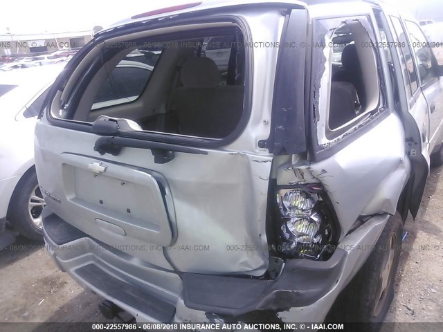 1GNDS13S072144653 - 2007 CHEVROLET TRAILBLAZER LS/LT SILVER photo 6