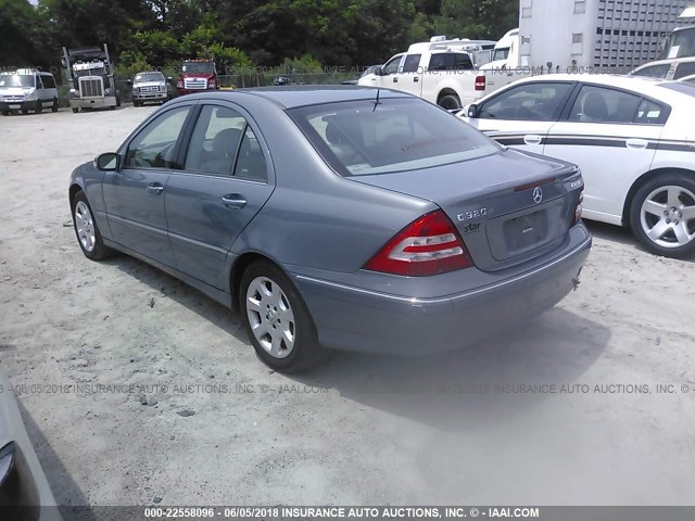 WDBRF84J75F690632 - 2005 MERCEDES-BENZ C 320 4MATIC BLUE photo 3