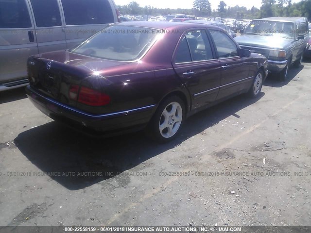 WDBJF72F8VA202050 - 1997 MERCEDES-BENZ E 420 BURGUNDY photo 4