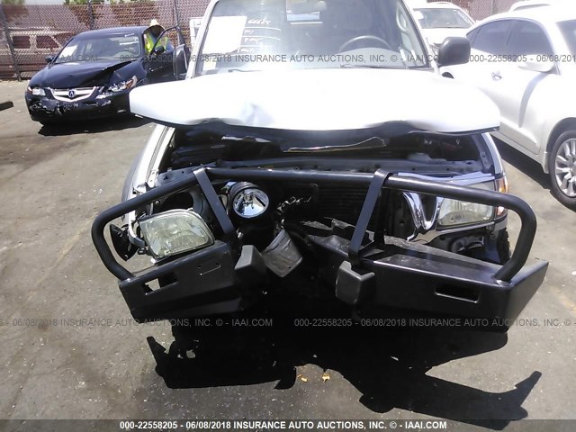 5TEHN72N02Z898267 - 2002 TOYOTA TACOMA DOUBLE CAB 银色 照片 6