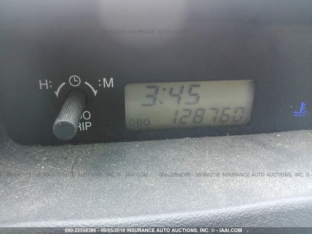 JTLKT334450173368 - 2005 TOYOTA SCION XB ნაცრისფერი ფოტო 7