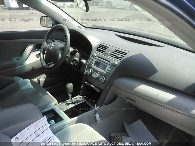 4T1BE46K19U349146 - 2009 TOYOTA CAMRY SE/LE/XLE 蓝色 照片 5