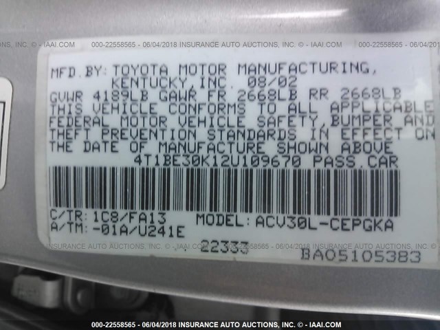 4T1BE30K12U109670 - 2002 TOYOTA CAMRY LE/XLE/SE ვერცხლისფერი ფოტო 9