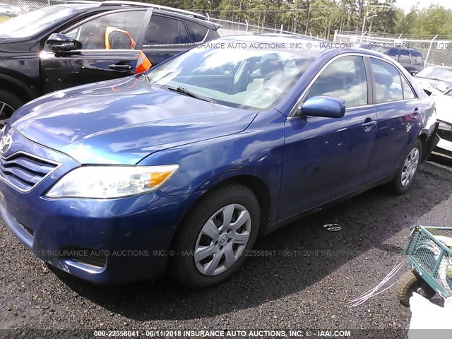 4T4BF3EK5BR125236 - 2011 TOYOTA CAMRY SE/LE/XLE 蓝色 照片 2