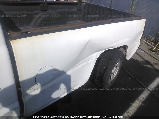 1GCEC14X27Z109544 - 2007 CHEVROLET SILVERADO C1500 CLASSIC WHITE photo 6