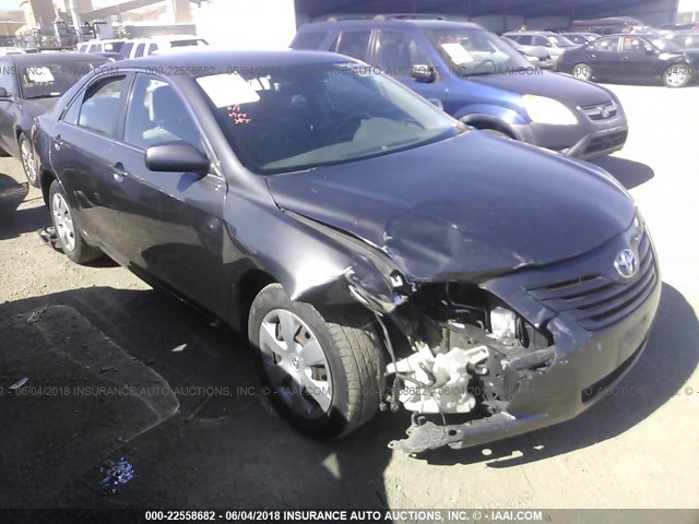 4T4BE46K78R045923 - 2008 TOYOTA CAMRY CE/LE/XLE/SE GRAY photo 1