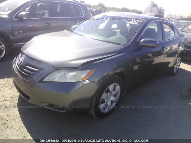 4T4BE46K78R045923 - 2008 TOYOTA CAMRY CE/LE/XLE/SE GRAY photo 2