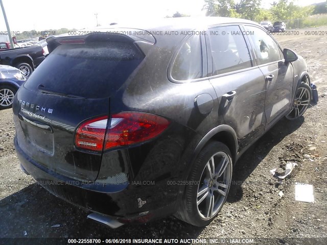 WP1AE2A23DLA14172 - 2013 PORSCHE CAYENNE S HYBRID BLACK photo 4