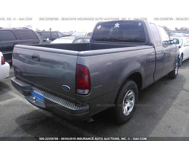 1FTRX17222KC04094 - 2002 FORD F150 GRAY photo 4