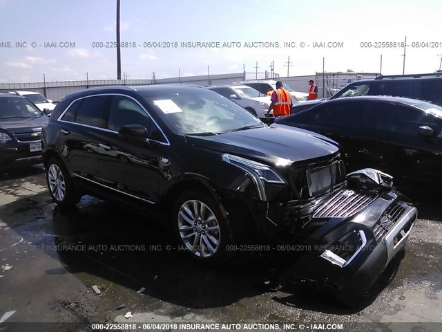 1GYKNFRS6HZ272488 - 2017 CADILLAC XT5 PLATINUM BLACK photo 1